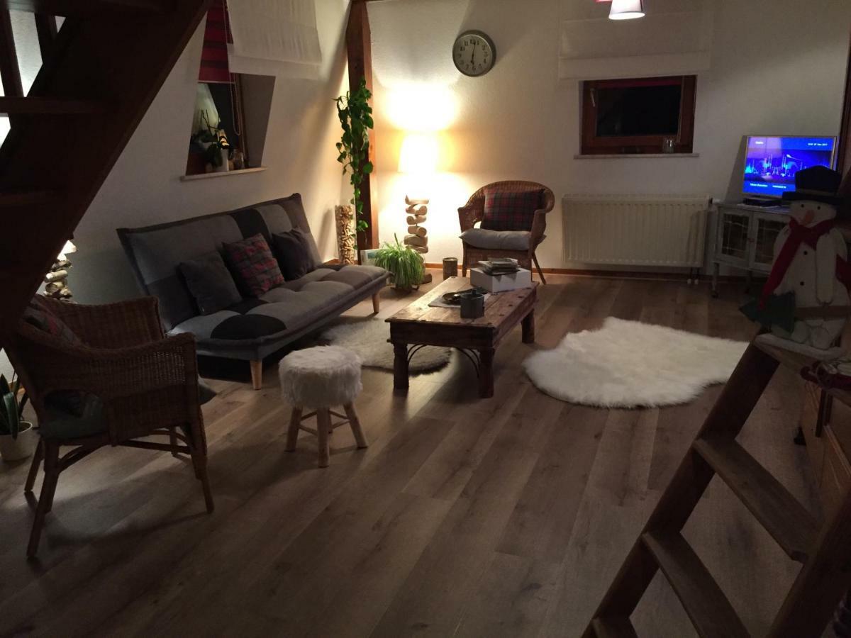 Les Appartements D'Estelle ลาเปอติต-ปีแยร์ ภายนอก รูปภาพ