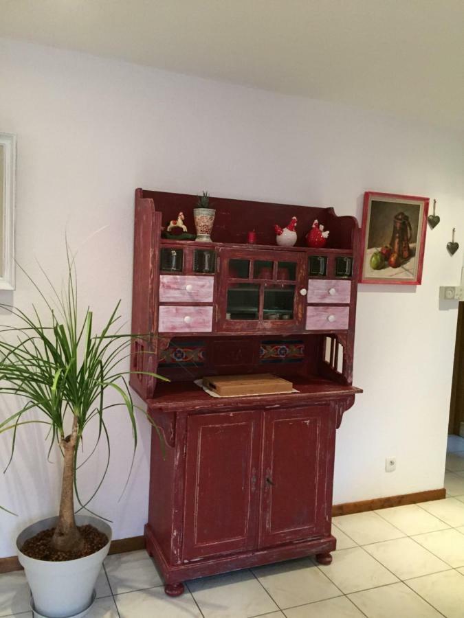 Les Appartements D'Estelle ลาเปอติต-ปีแยร์ ภายนอก รูปภาพ